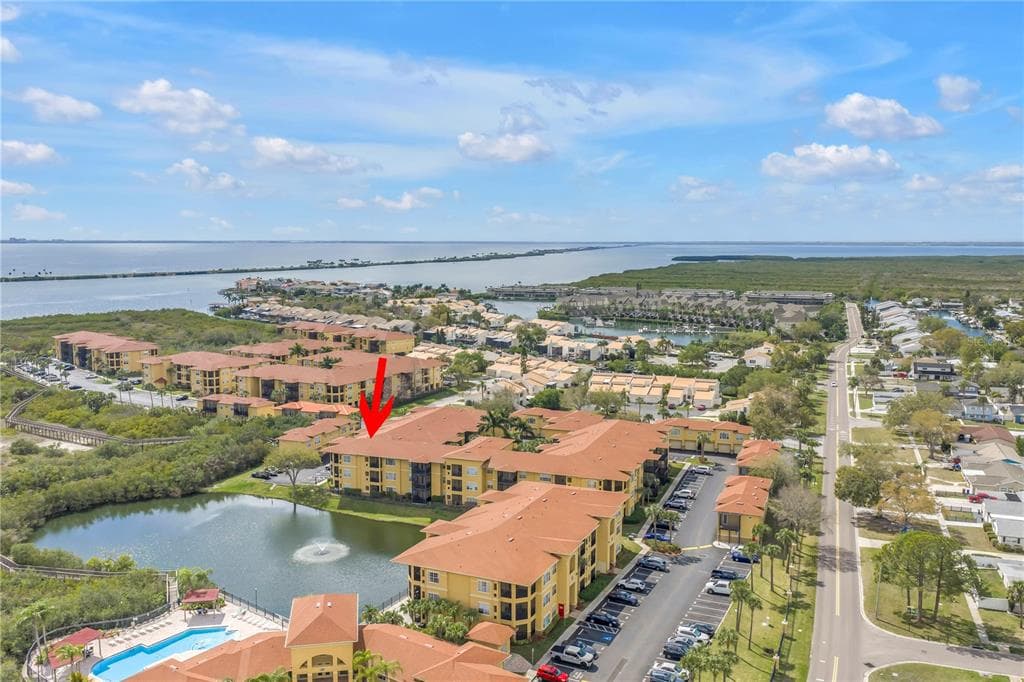 4333 BAYSIDE VILLAGE DRIVE #320 1