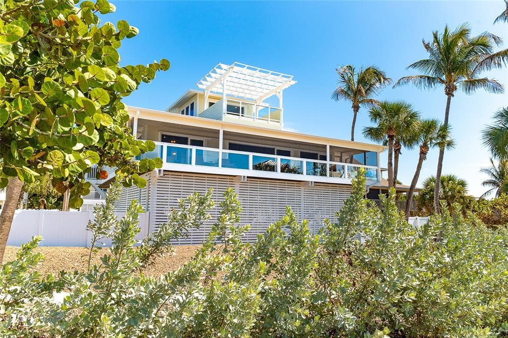 230 N GULF BOULEVARD 4
