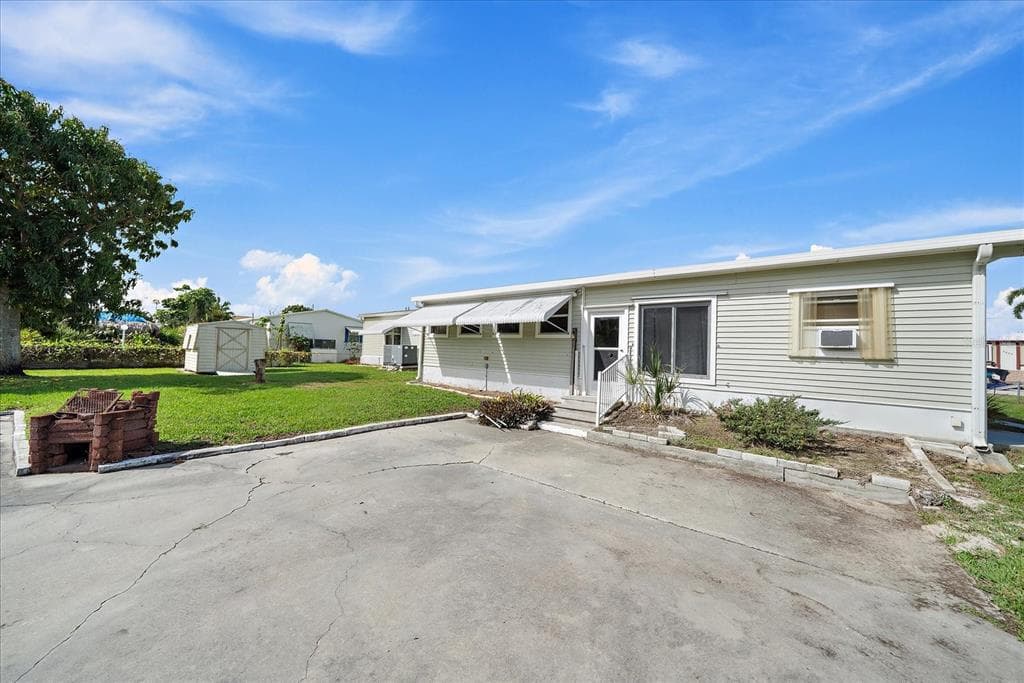 3028 BAMBOO COURT photo 20