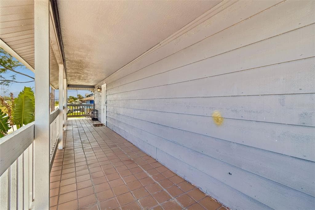 9901 BAY DRIVE photo 23
