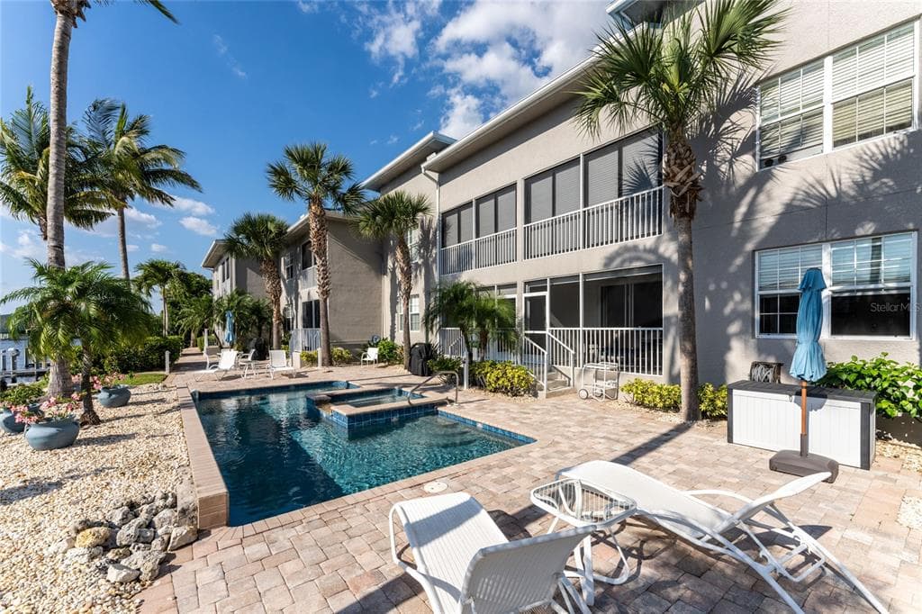 3311 WOOD THRUSH DRIVE #113 3