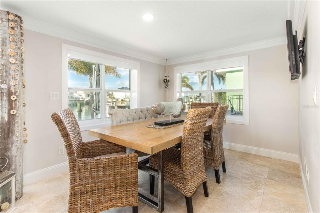 430 PALM ISLAND SE photo 20