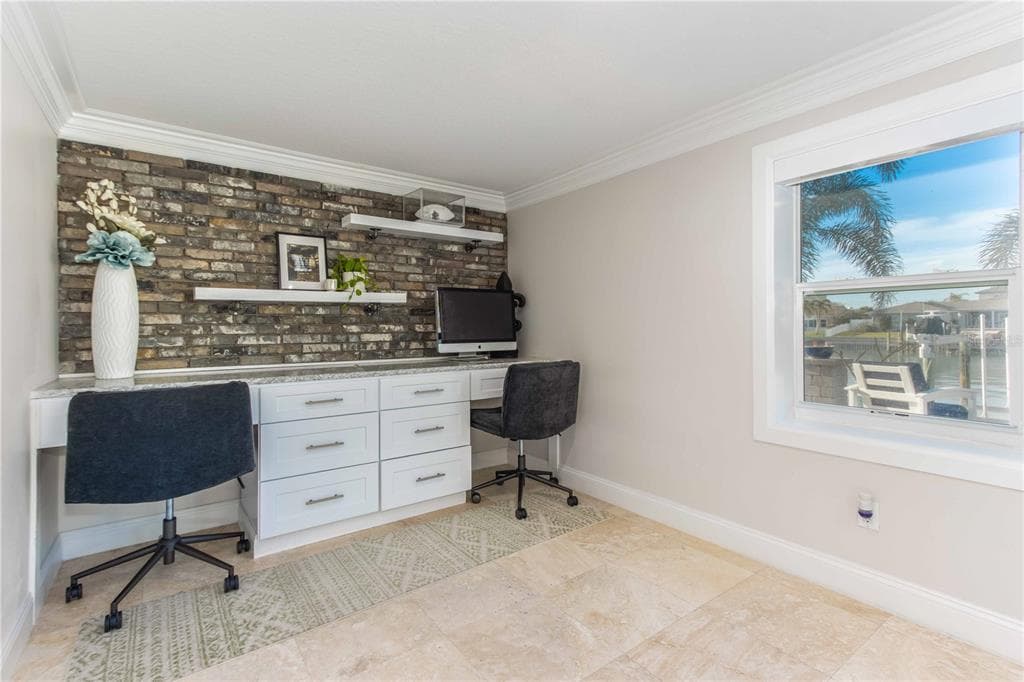 430 PALM ISLAND SE photo 21