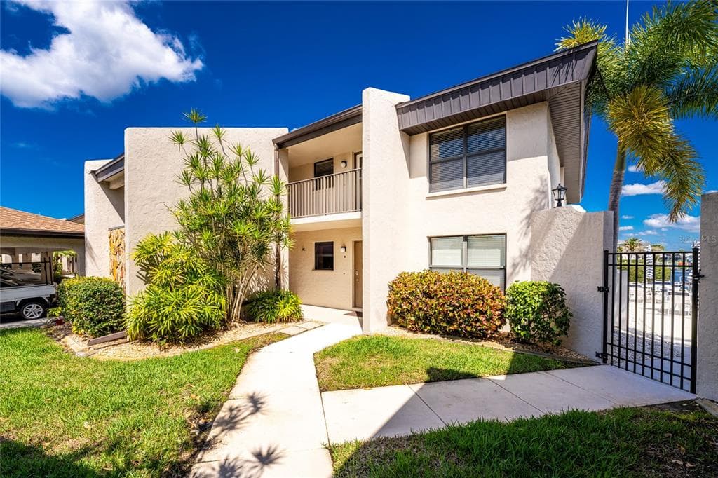 3670 BAL HARBOR BOULEVARD #1F 2