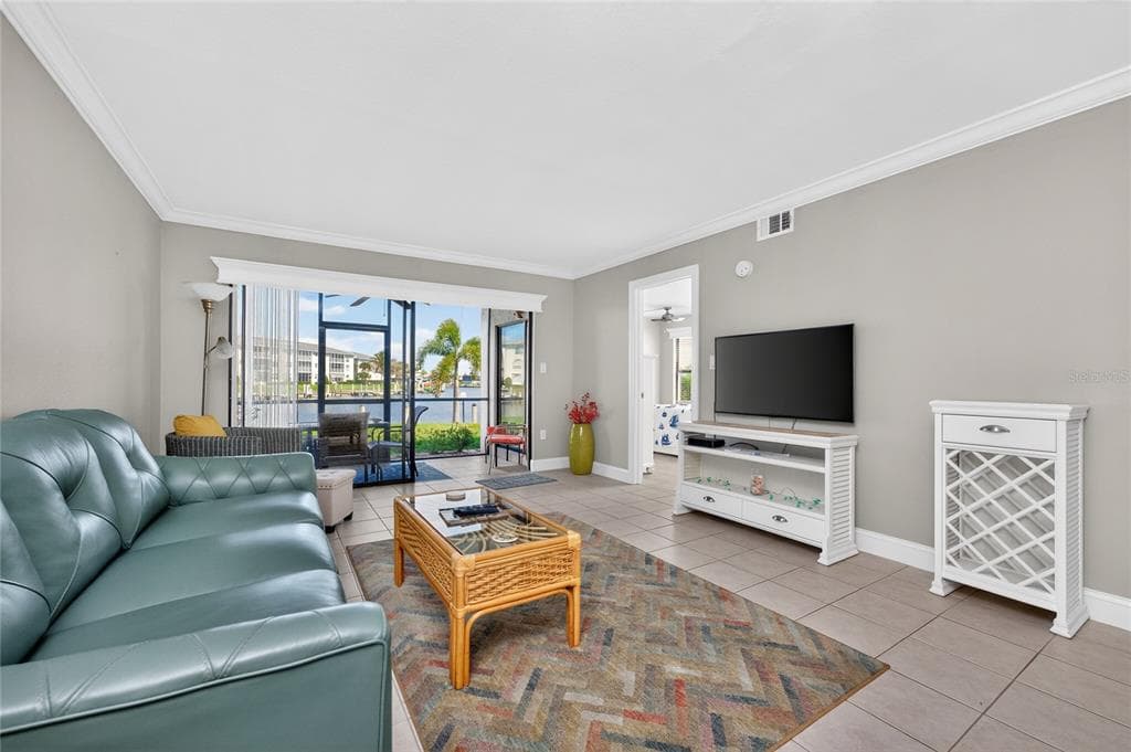 3670 BAL HARBOR BOULEVARD #1F 5