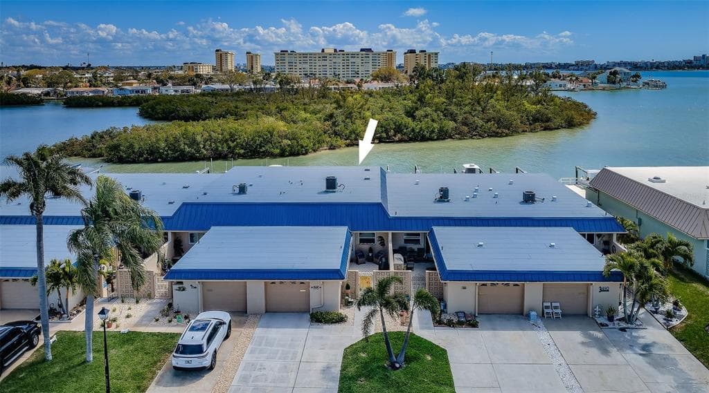 476 BOCA CIEGA POINT BOULEVARD S 4
