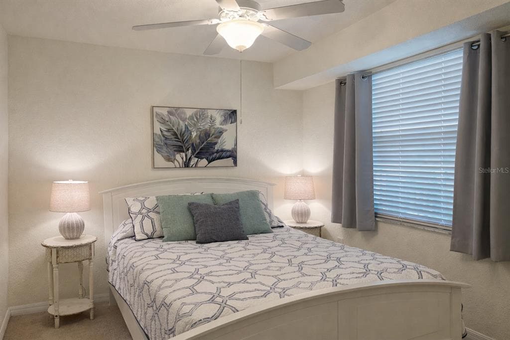16804 VARDON TERRACE 307 photo 22
