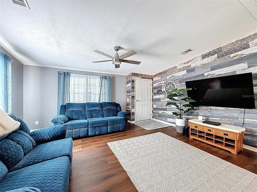 81 STRAPHMORE DRIVE photo 6