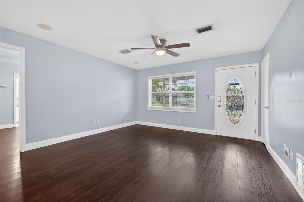 1414 85TH AVENUE N photo 5