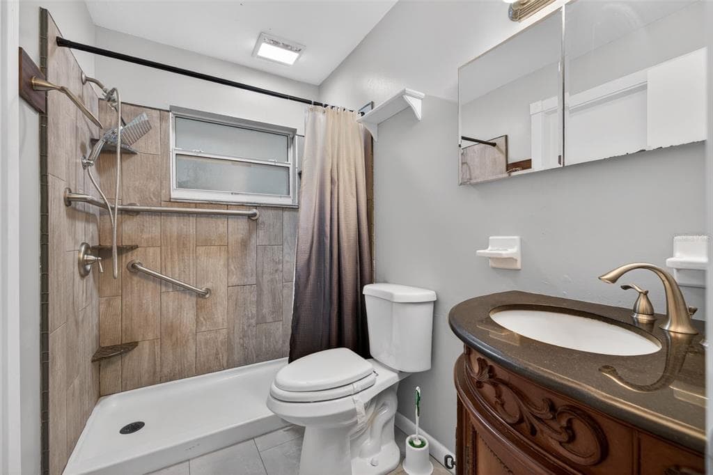 1414 85TH AVENUE N photo 18