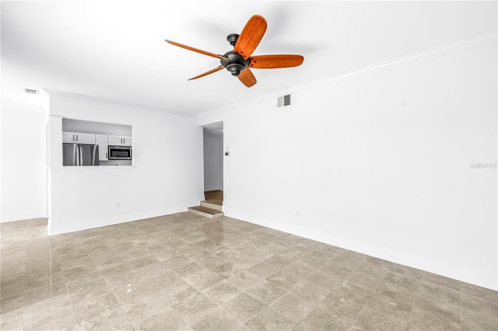 509 PLAZA SEVILLE COURT 19 photo 13