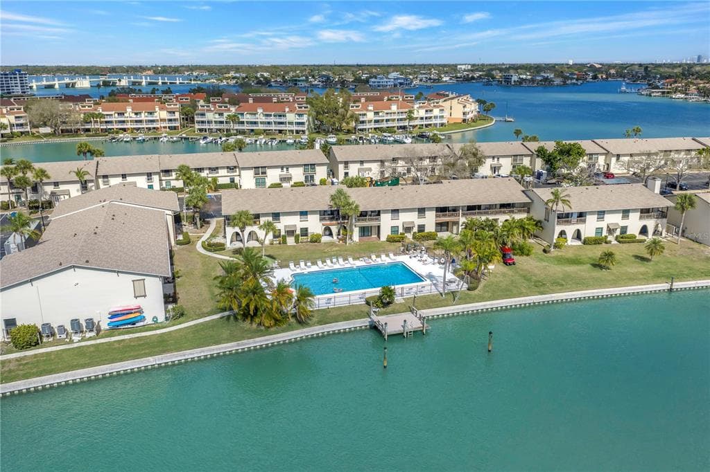 509 PLAZA SEVILLE COURT #19 1