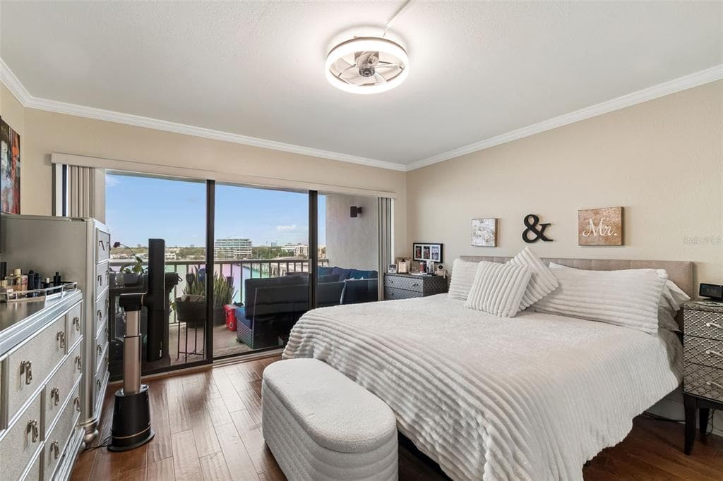 2 ADALIA AVENUE 704 photo 14