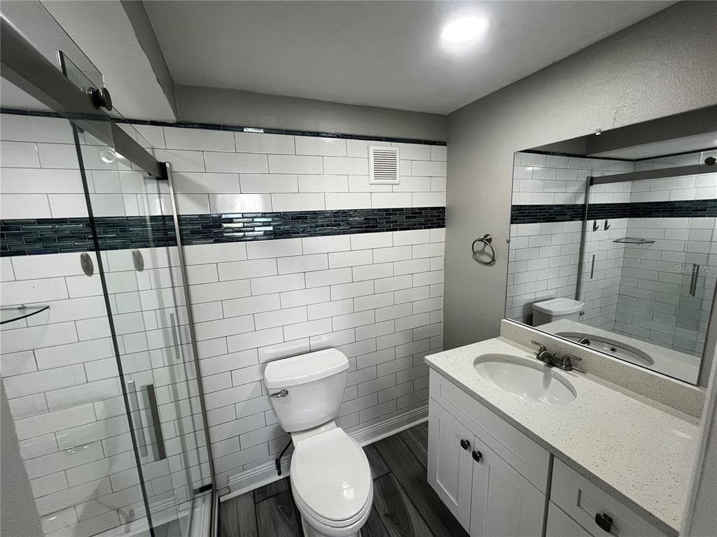 2566 GARY CIRCLE 5 photo 13