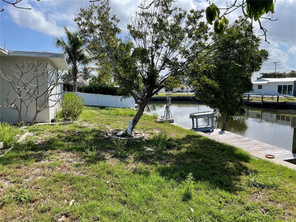 10307 SANDPIPER ROAD W photo 23