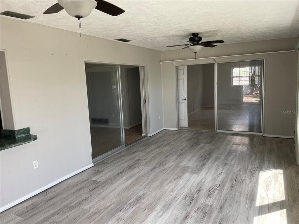 10307 SANDPIPER ROAD W photo 19