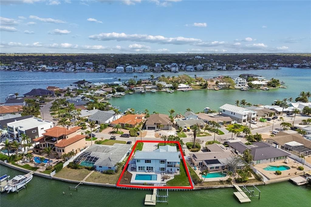 478 HARBOR DRIVE N 2