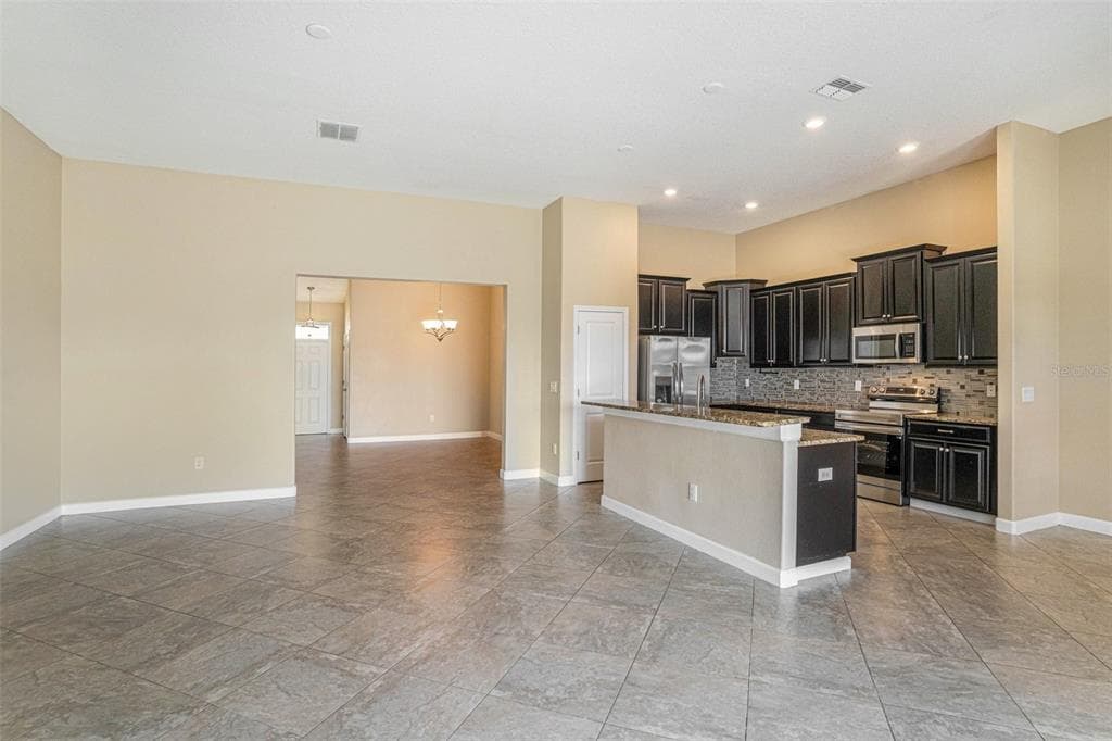 11944 N CINNAMON FERN DRIVE photo 9