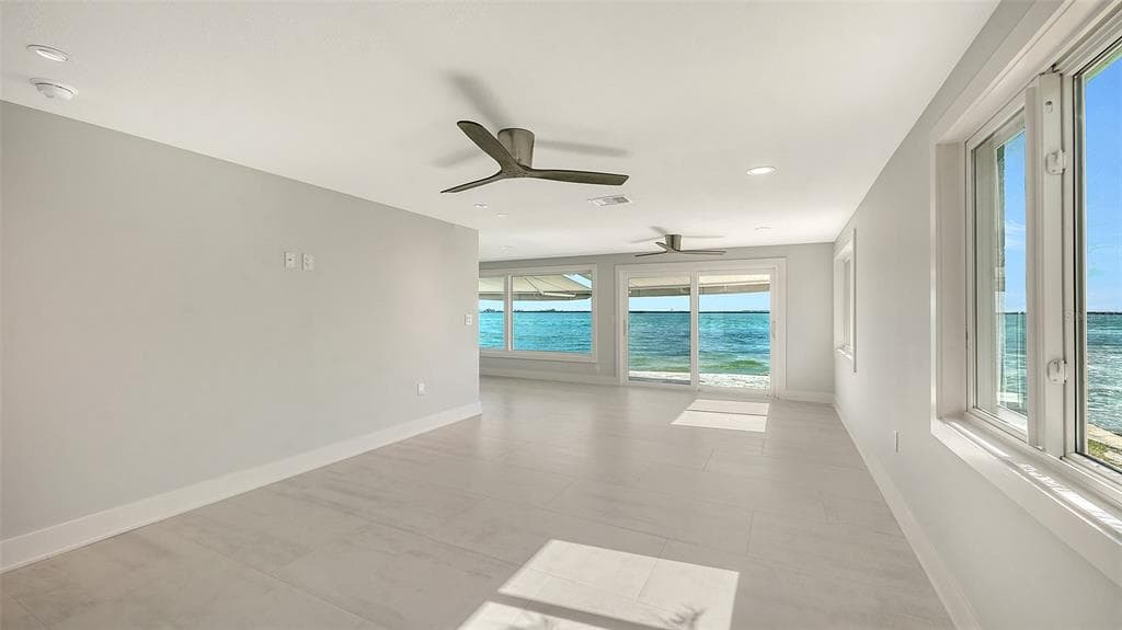 948 SPANISH DRIVE S photo 17