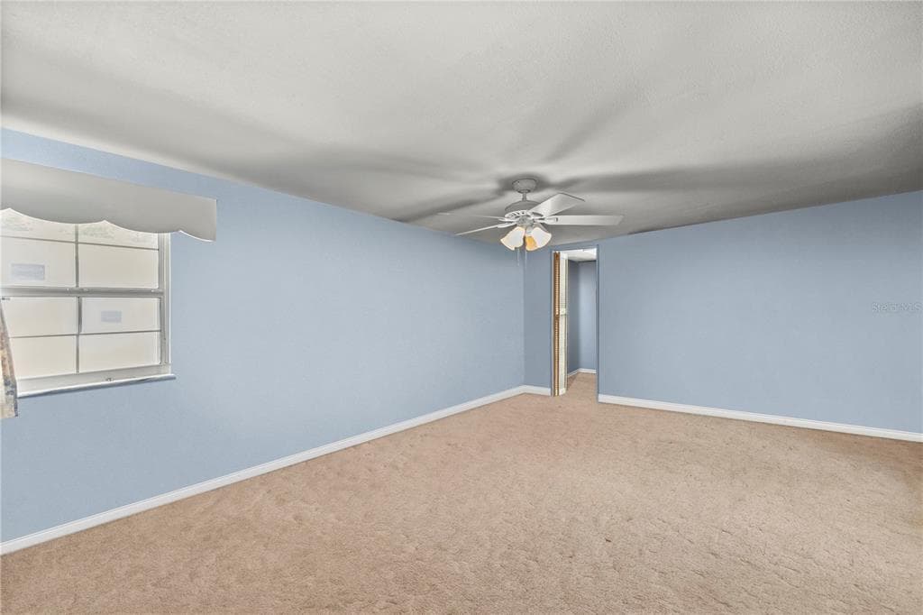 17645 NE 61ST STREET ROAD photo 20