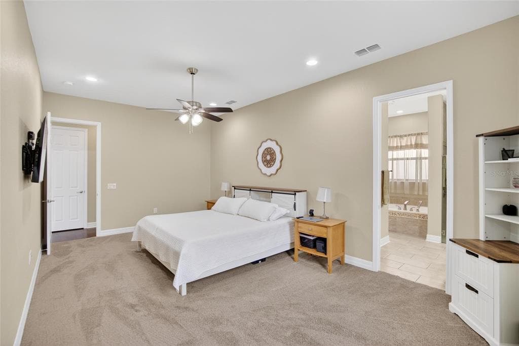 6870 SHIMMERING DRIVE photo 25