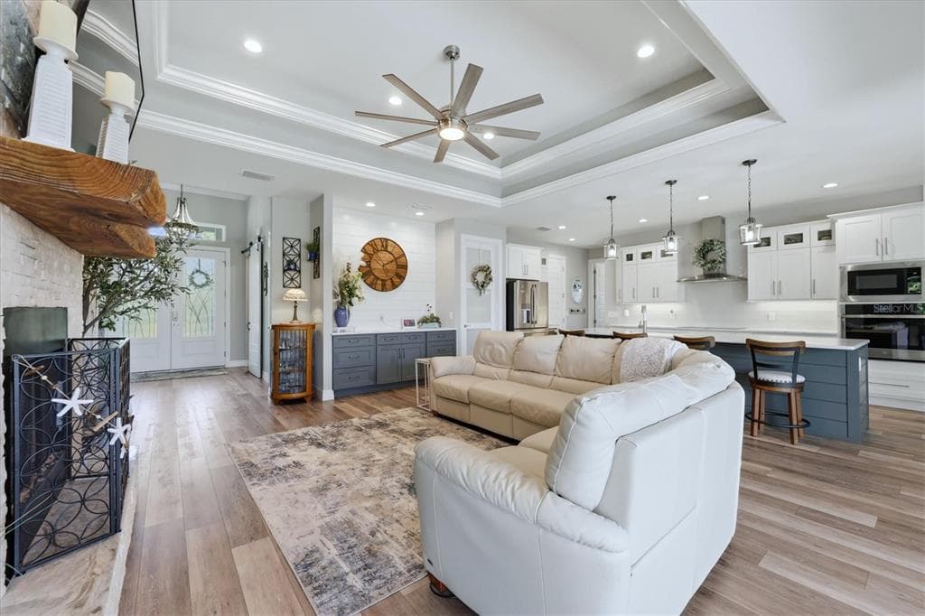 1022 BEEKMAN CIRCLE photo 16
