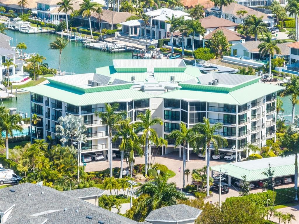 845 COLLIER COURT #306 2