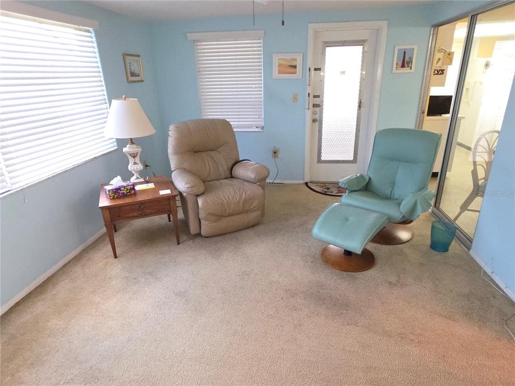 7207 ASHWOOD DRIVE photo 13