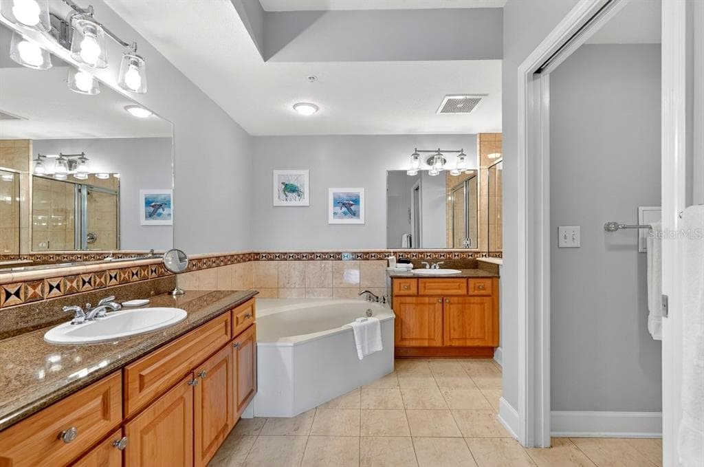 200 OCEAN CREST DRIVE 217 photo 23