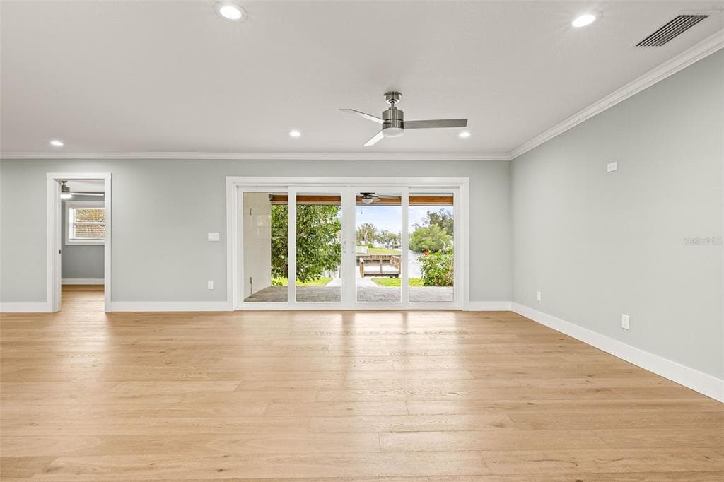 170 98TH AVENUE N photo 7