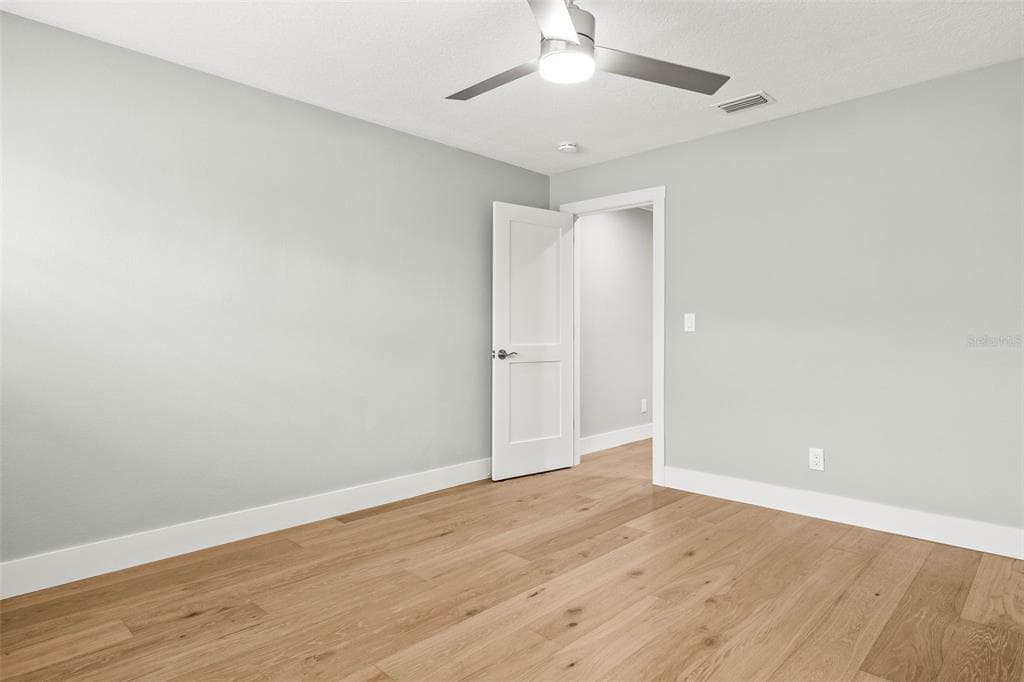 170 98TH AVENUE N photo 25