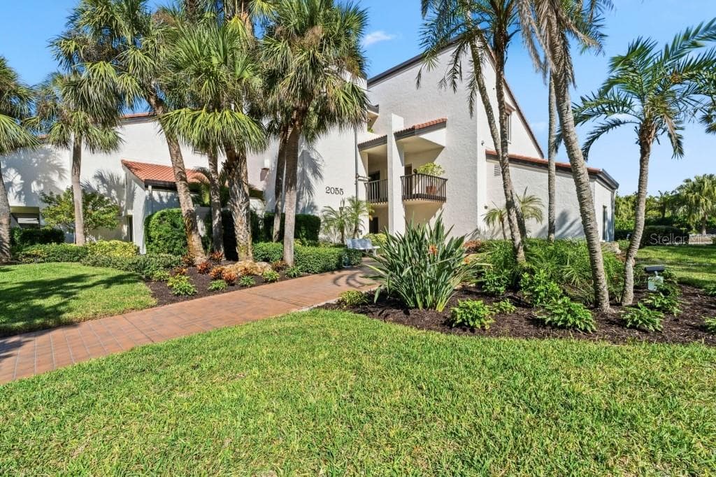 2055 GULF OF MEXICO DRIVE G2-213 photo 4