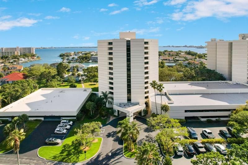 5940 PELICAN BAY PLAZA S #1105 2