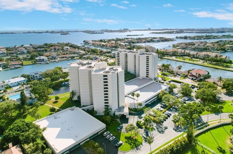 5940 PELICAN BAY PLAZA S #1105 1