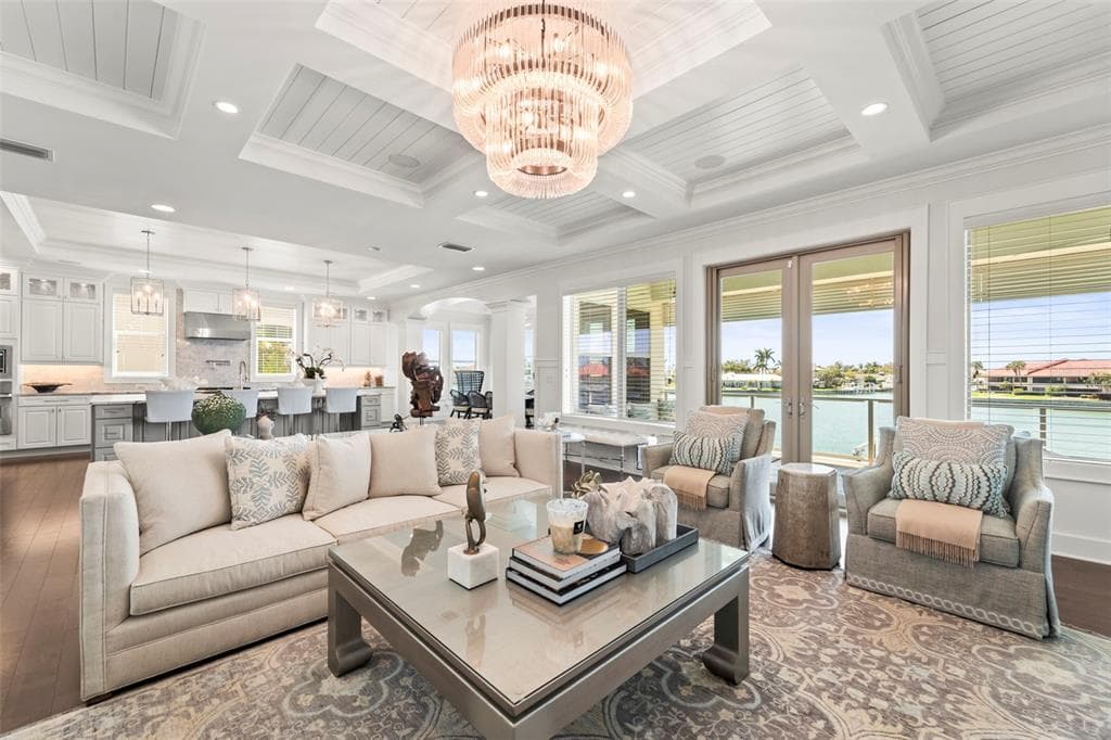 19 BAYFRONT COURT S 3