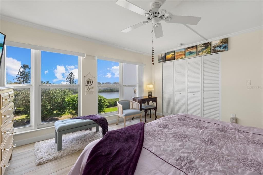 3240 GULF OF MEXICO DRIVE B402 photo 24