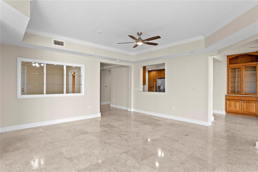 300 BEACH DRIVE NE 1201 photo 13