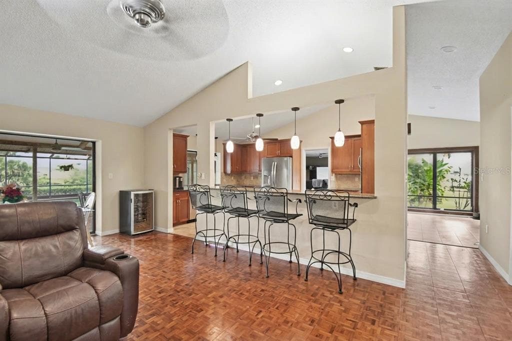 4375 SEDLEY LANE photo 4