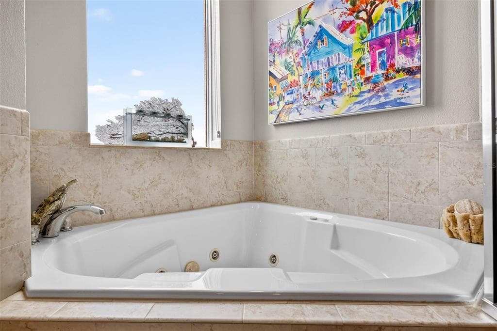 4516 SEAGULL DRIVE 902 photo 14