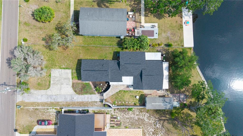 5822 RIVER ROAD photo 2