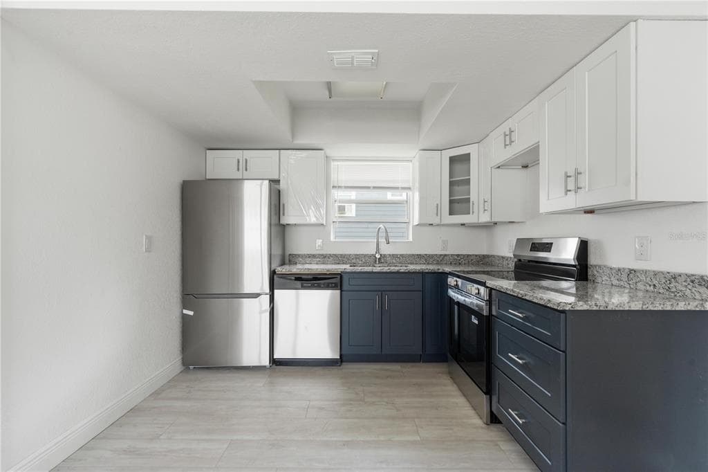 5822 RIVER ROAD photo 24