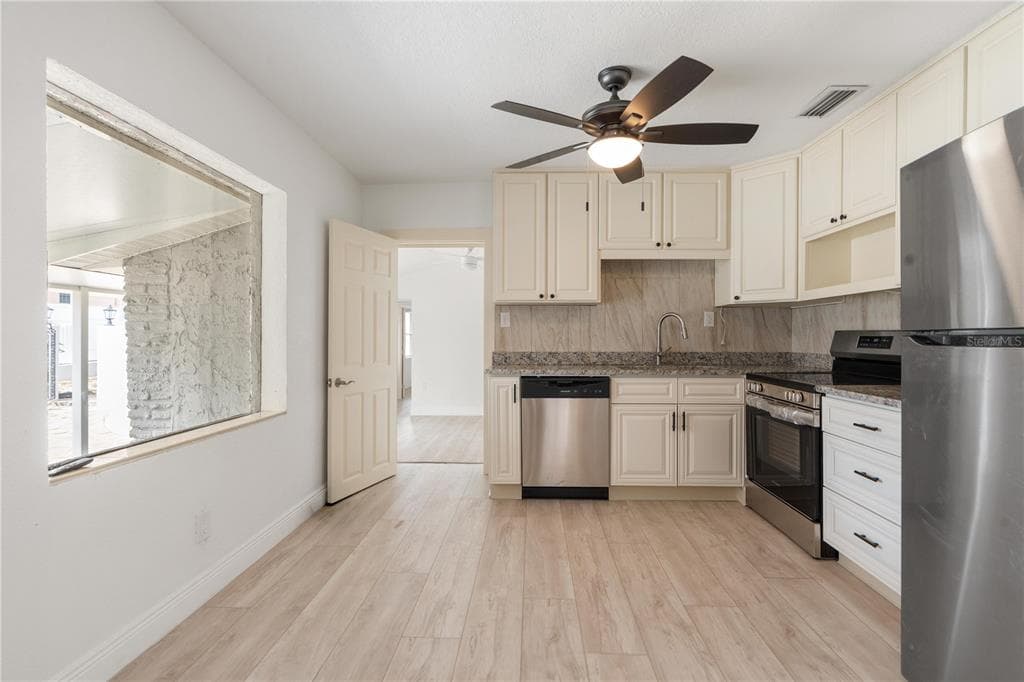 5822 RIVER ROAD photo 14