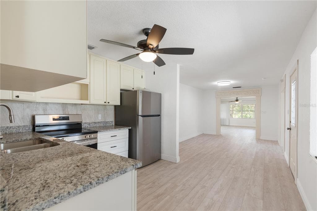 5822 RIVER ROAD photo 15