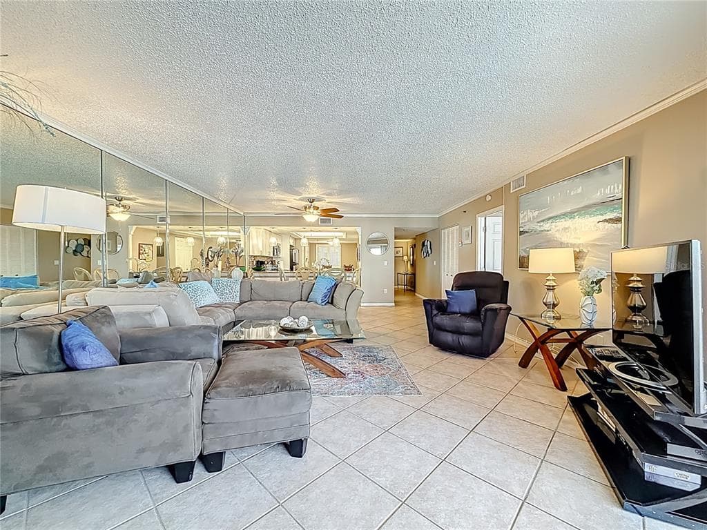 18400 GULF BOULEVARD 1312 photo 14