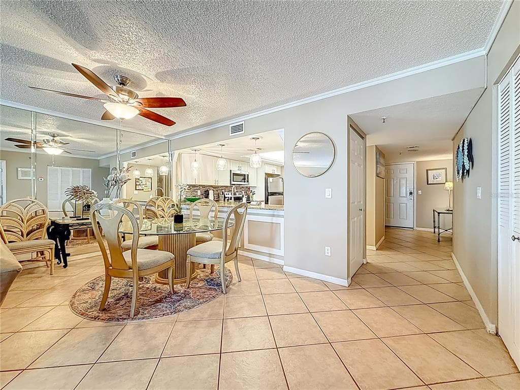 18400 GULF BOULEVARD 1312 photo 11