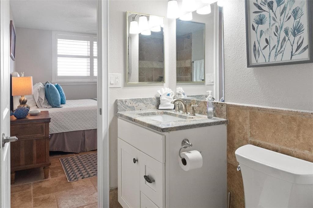 14900 GULF BOULEVARD 202 photo 23