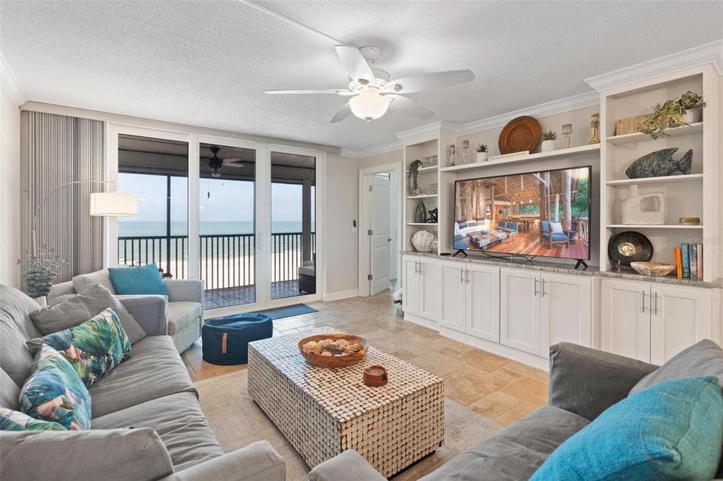 14900 GULF BOULEVARD 202 photo 2