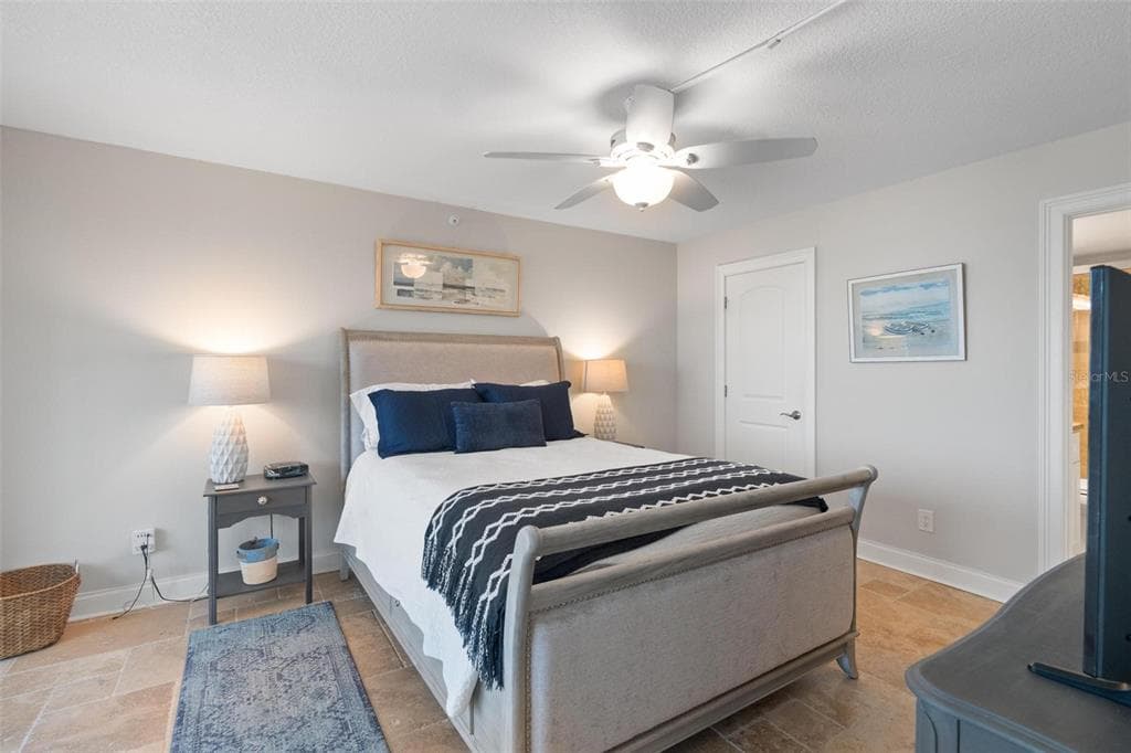 14900 GULF BOULEVARD 202 photo 16
