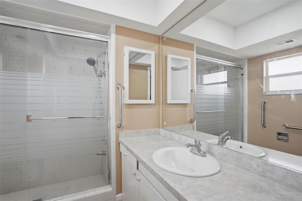 5108 BRITTANY DRIVE S 1006 photo 16