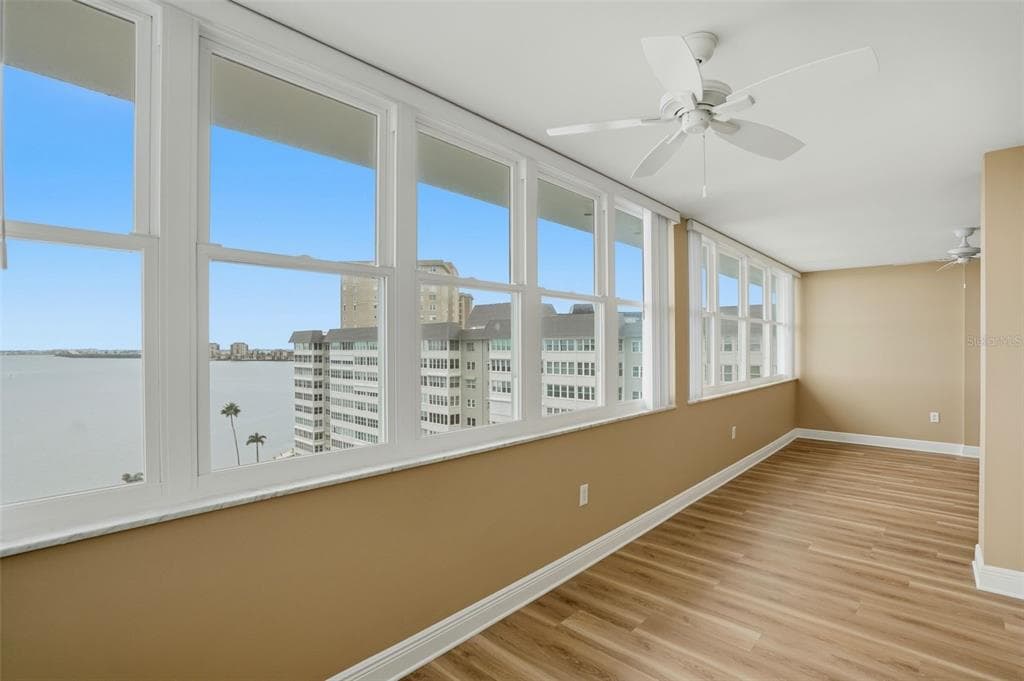 5108 BRITTANY DRIVE S 1006 photo 7